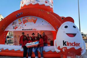 Kinder e Carnevale di Viareggio: una storia lunga cinque anni di gioia e divertimento per le famiglie