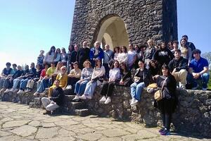 Studenti in visita a Sant&#039;Anna di Stazzema: “Il seme della memoria è nelle mani dei giovani”