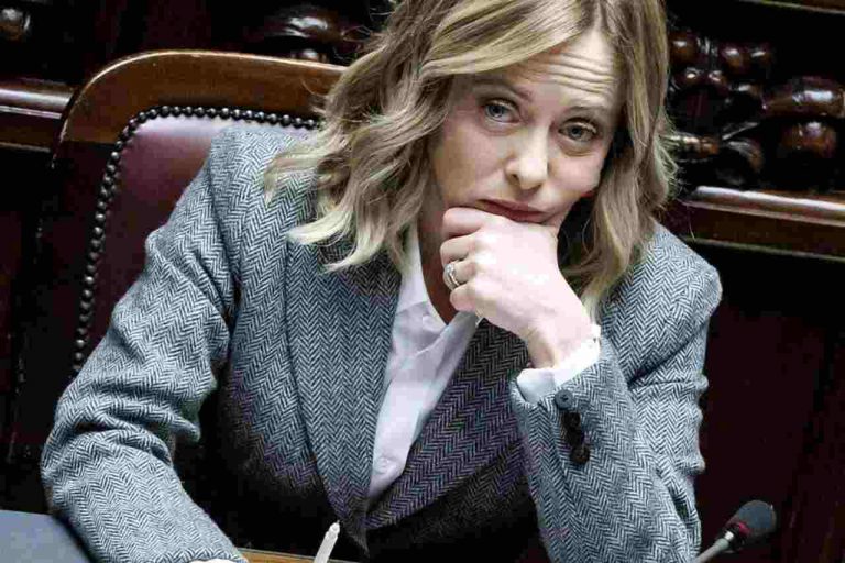 Disastro Meloni: scattano le nuove tasse