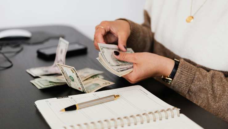 Il consiglio è di avere soldi in contanti a casa - lagazzettadiviareggio.it - 20250508