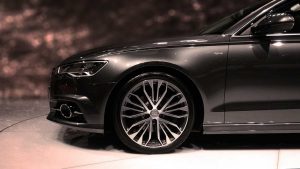 Automobili, settore in grave crisi - lagazzettadiviareggio.it - 20250611