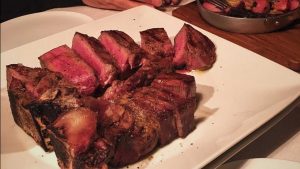 Bistecca alla fiorentina, dove mangiare la migliore - lagazzettadiviareggio.it - 20250626