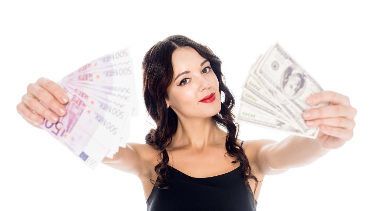 Cosa succede se prelevi troppo denaro all'ATM - lagazzettadiviareggio.it - 20250605
