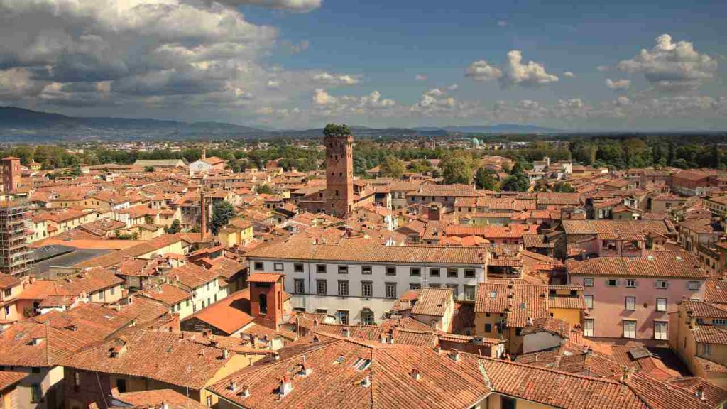 Lucca sbarca su The Times
