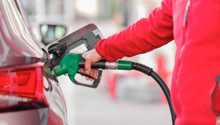 Il segreto per risparmiare sulla benzina - lagazzettadiviareggio.it - 20250630