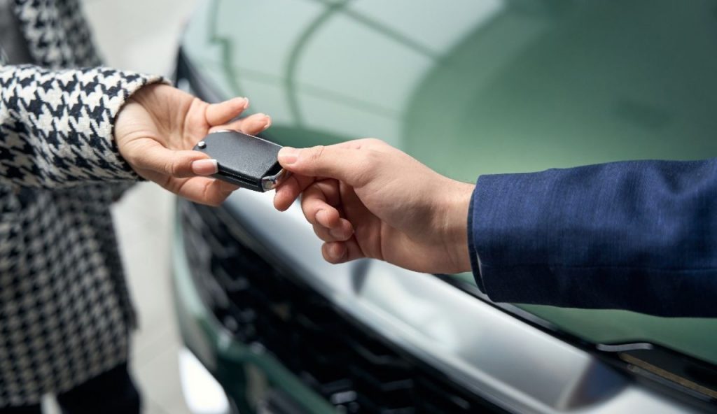 Prestare la propria auto è vietato
