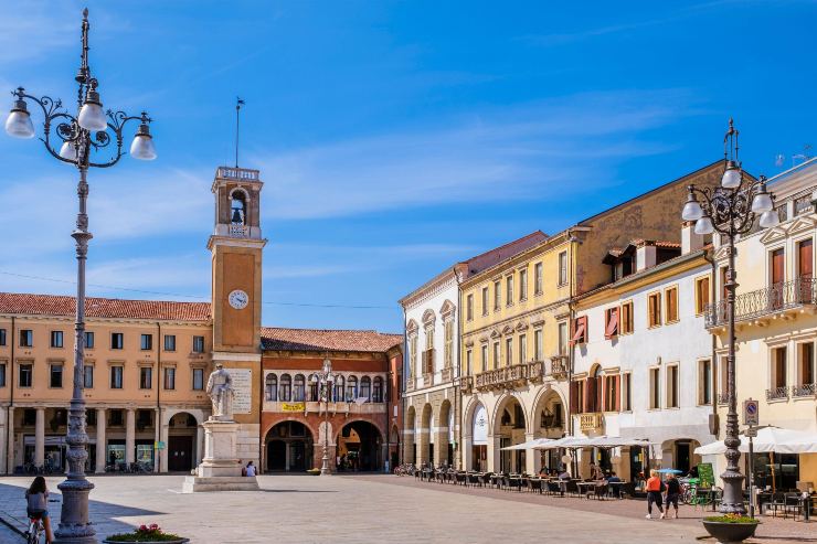 Rovigo città noiosa