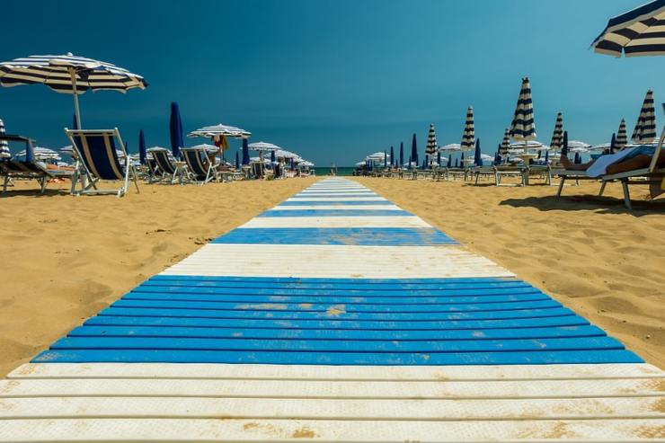 Quanto si spende per una giornata al mare