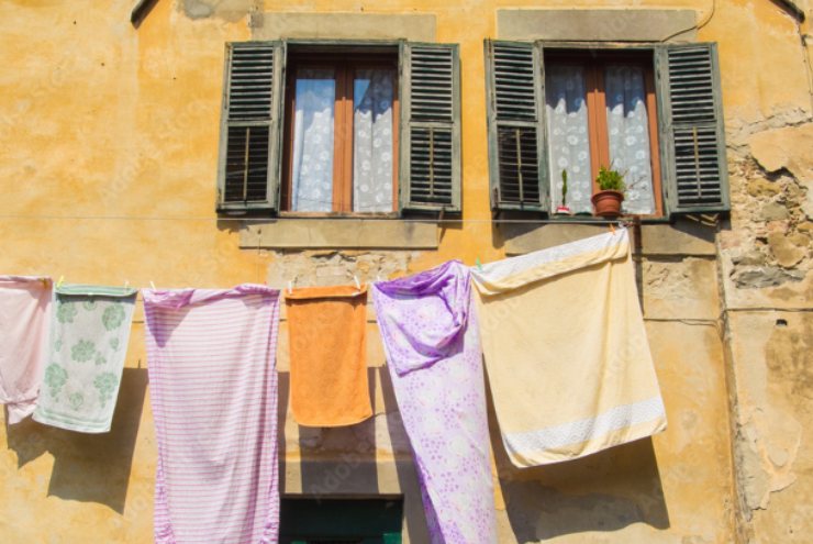 Guai a stendere al sole