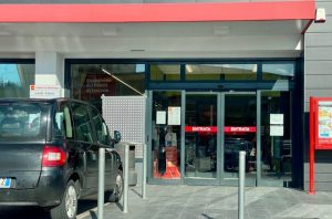 Chiude un noto supermercato