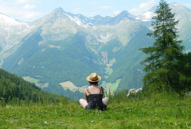 Turista in montagna