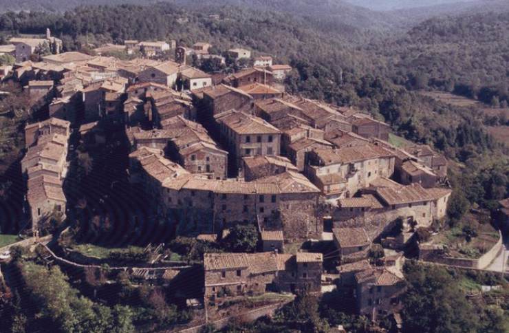 Il Festival si svolge al centro di Monticiano