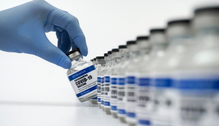 Arrivate le dosi anti Covid: la campagna vaccinale in Toscana va a regime